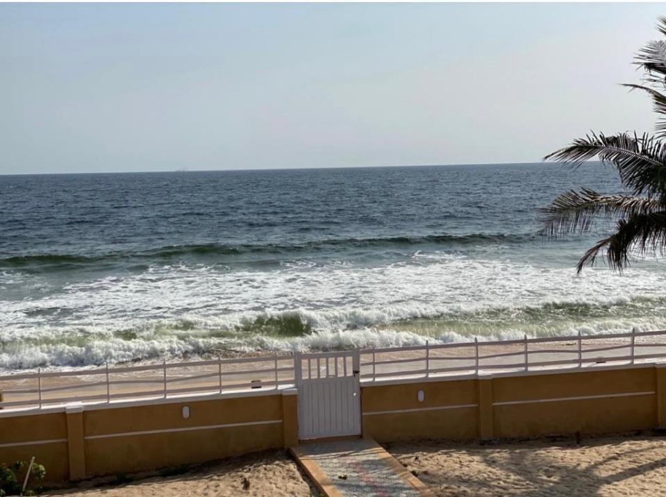 Oceanfront Wavecrest Hotel Lekki Extérieur photo