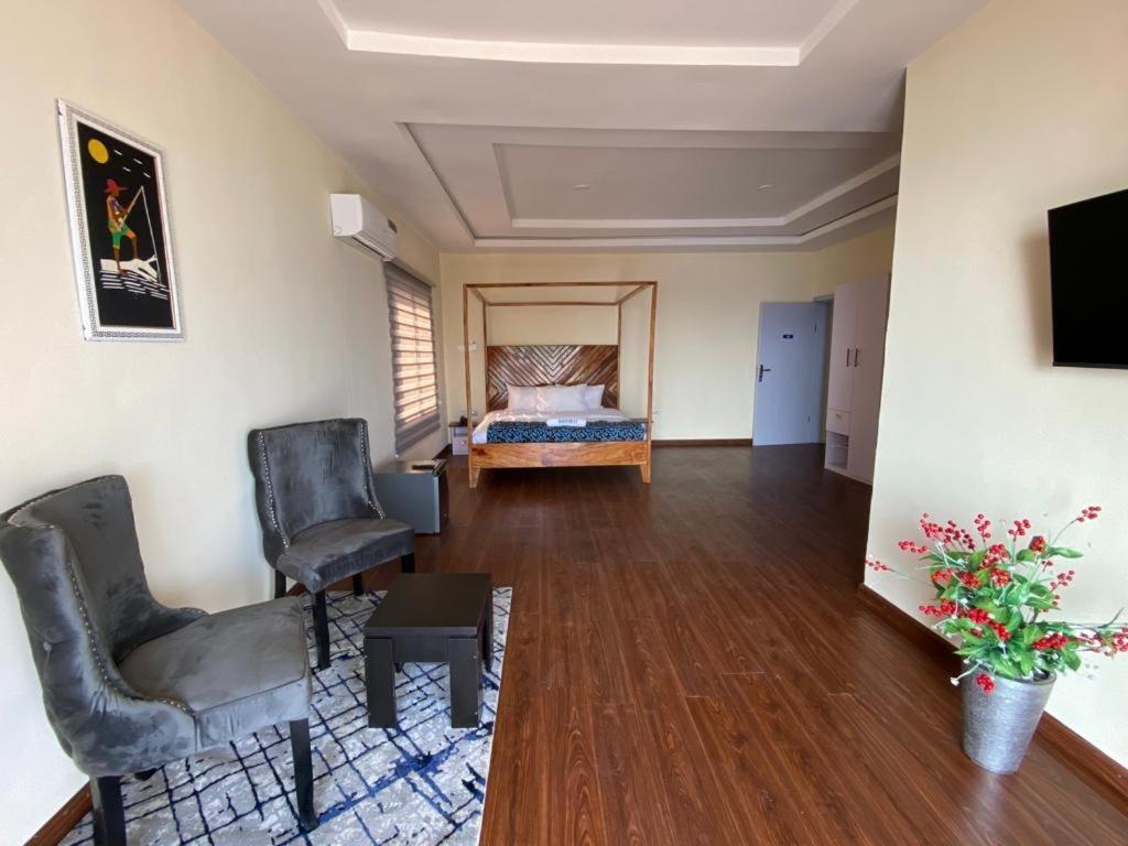 Oceanfront Wavecrest Hotel Lekki Extérieur photo
