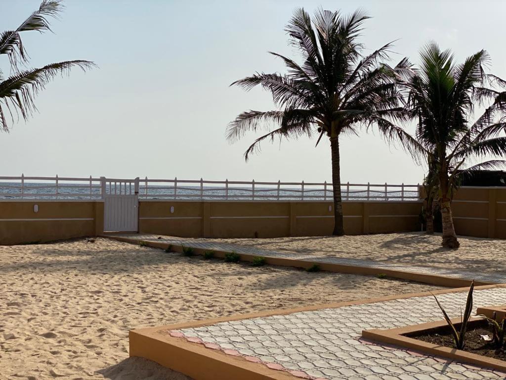 Oceanfront Wavecrest Hotel Lekki Extérieur photo