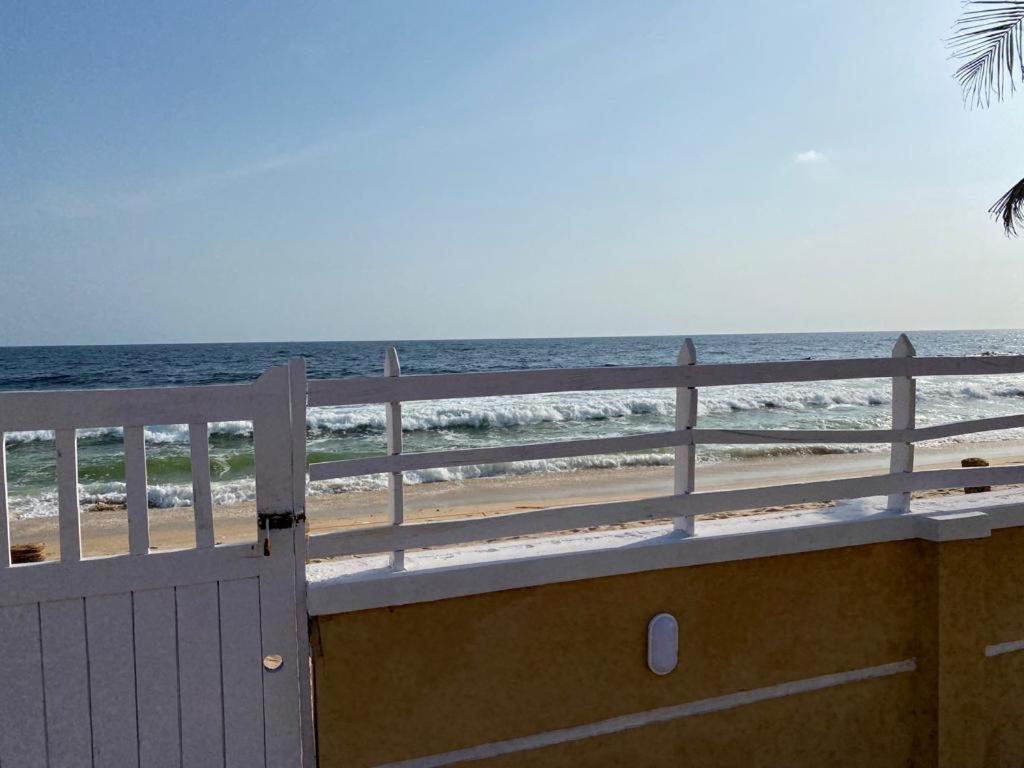 Oceanfront Wavecrest Hotel Lekki Extérieur photo